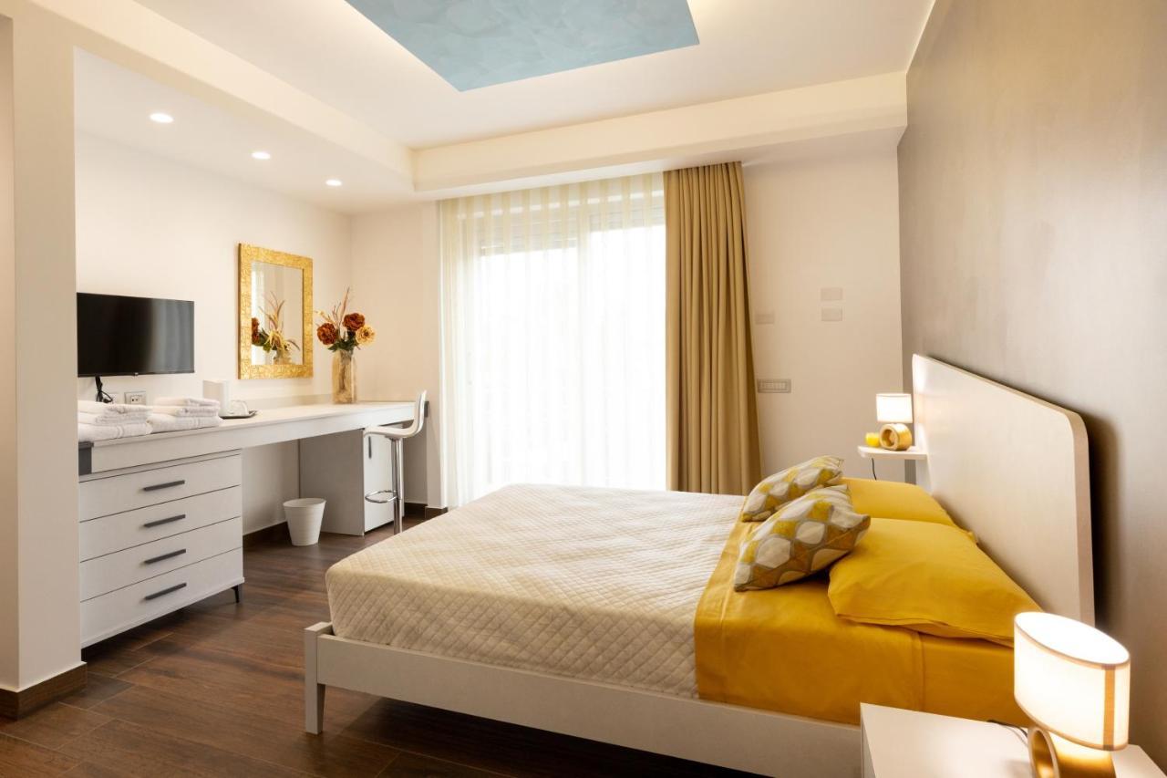 Zaffiro Lavico Rooms Etna Nature Sea Acireale Kültér fotó