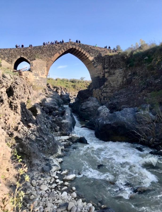 Zaffiro Lavico Rooms Etna Nature Sea Acireale Kültér fotó